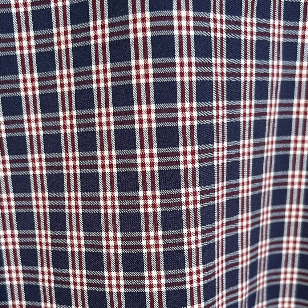 New UNTUCKit Mens Dress Shirt L Navy Burgundy Plaid Nylon Long Sleeve Button - Picture 8 of 13